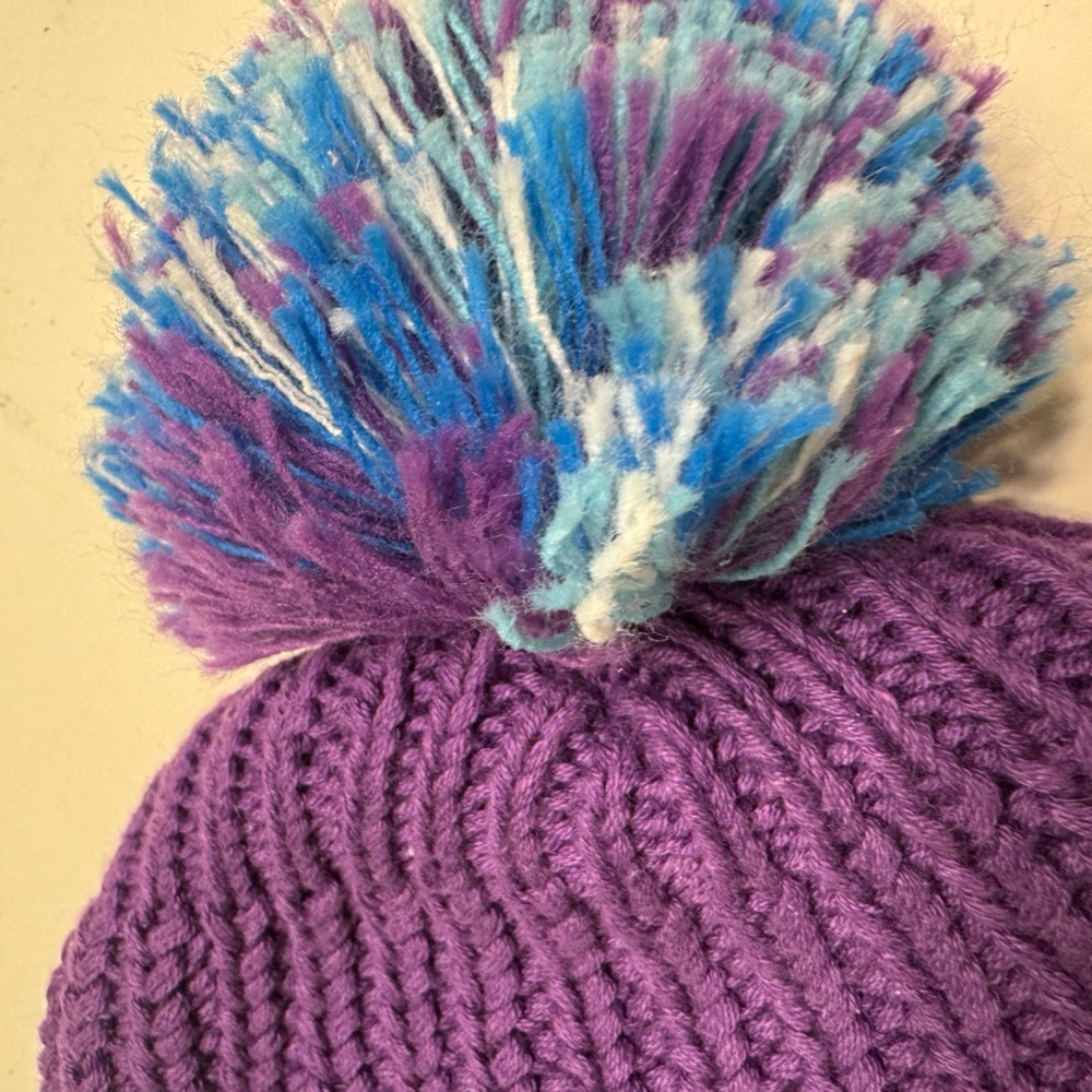 LIMITED EDITION Super Bowl LII “Crew 52” Winter Beanie by Love Your Melon - Picture 6 of 8